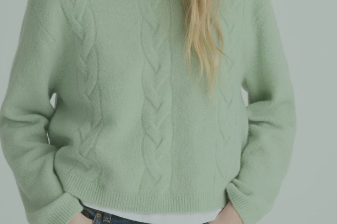 Light-Spring-capsule-wardrobe-winter-featured.