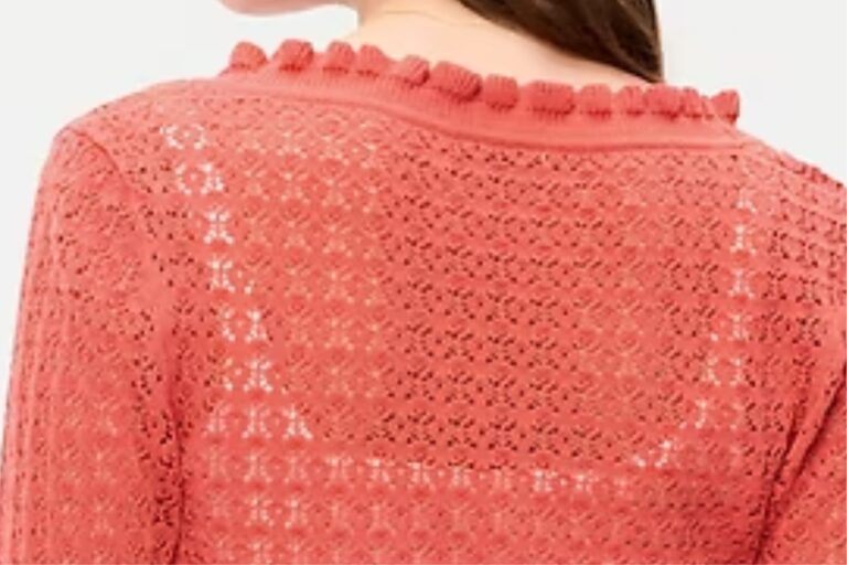 Bright-Spring-capsule-wardrobe-spring-summer-featured