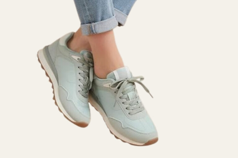light-summer-sneakers-juniper-and-pear-F